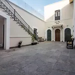 Hotel Business Real 500